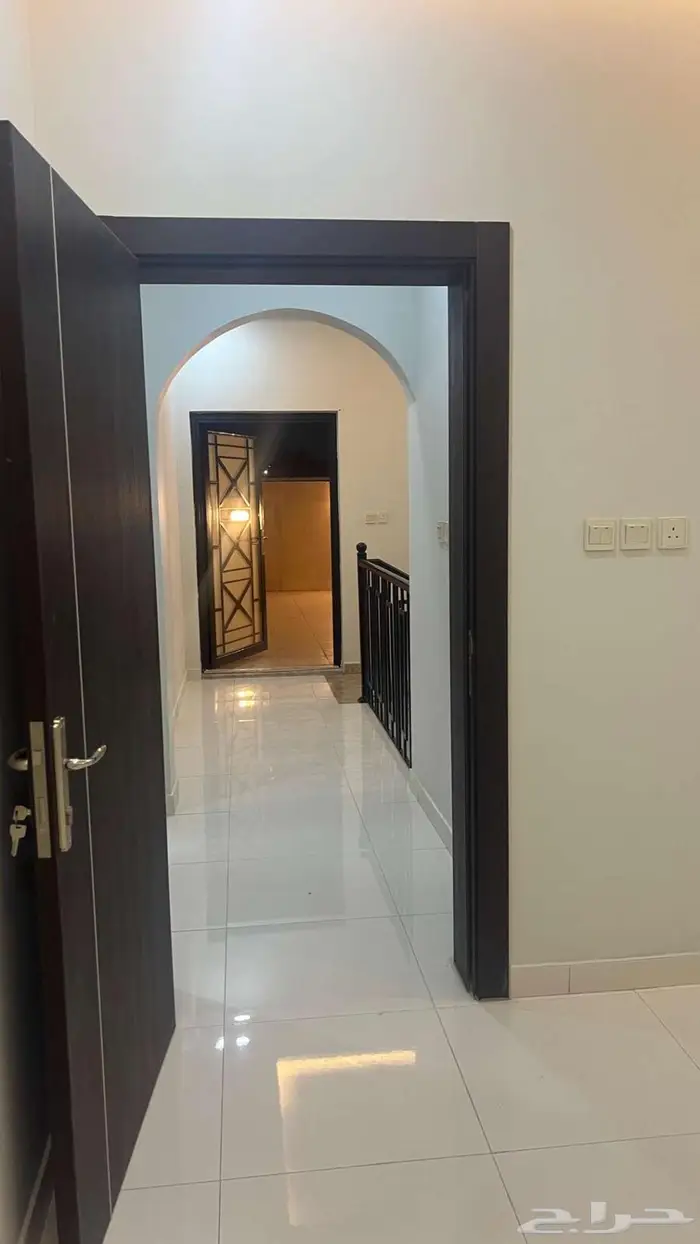 شقق للبيع بحي طيبة مساحة 247 م 8