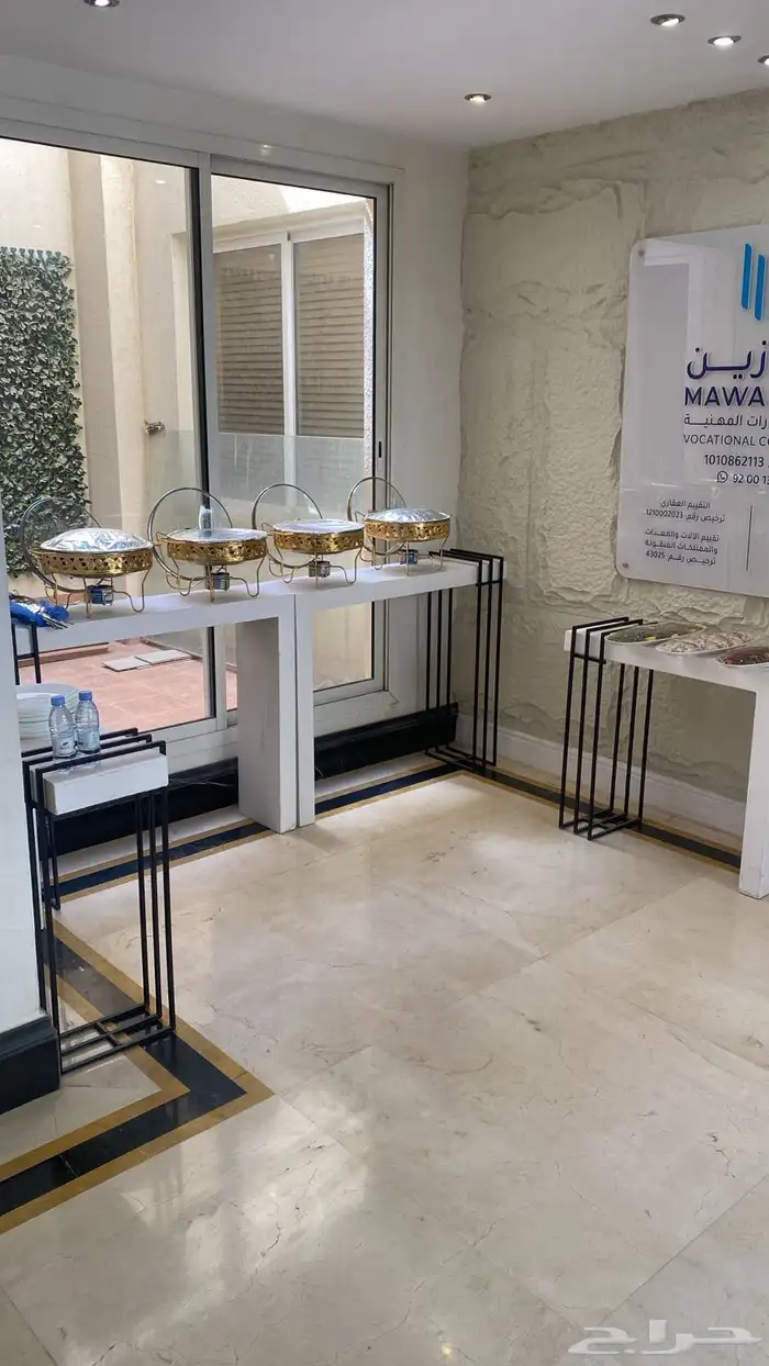 بوفيهات. مفتوح حسب الطلب 0