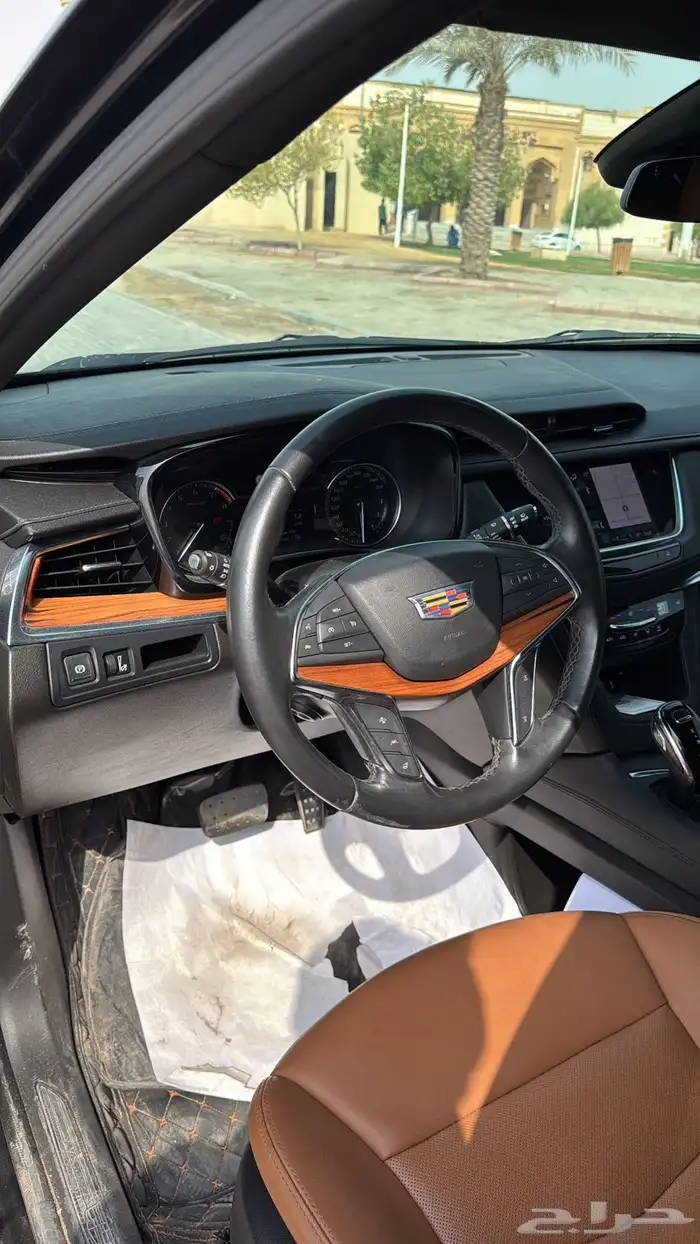 كاديلاك xt5 فل 1