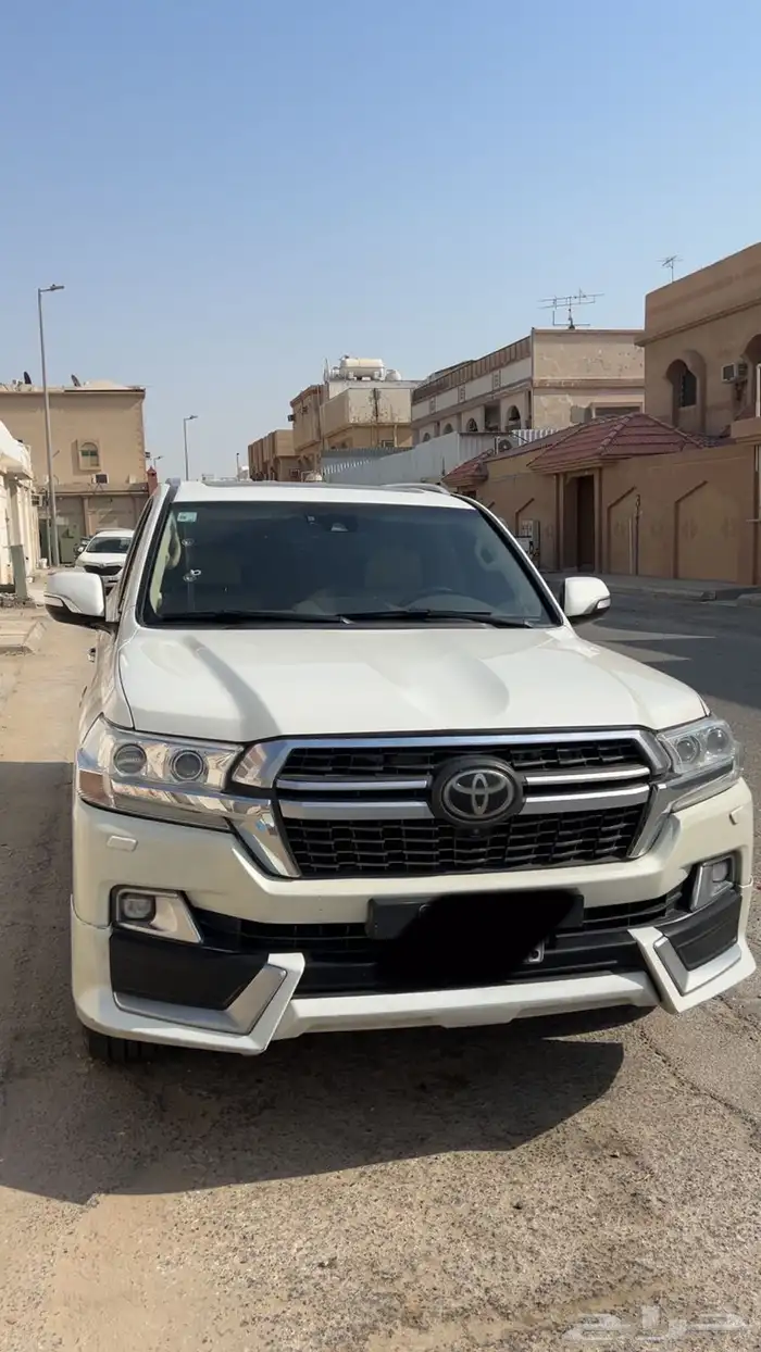 لاندكروزر تيوتا 31