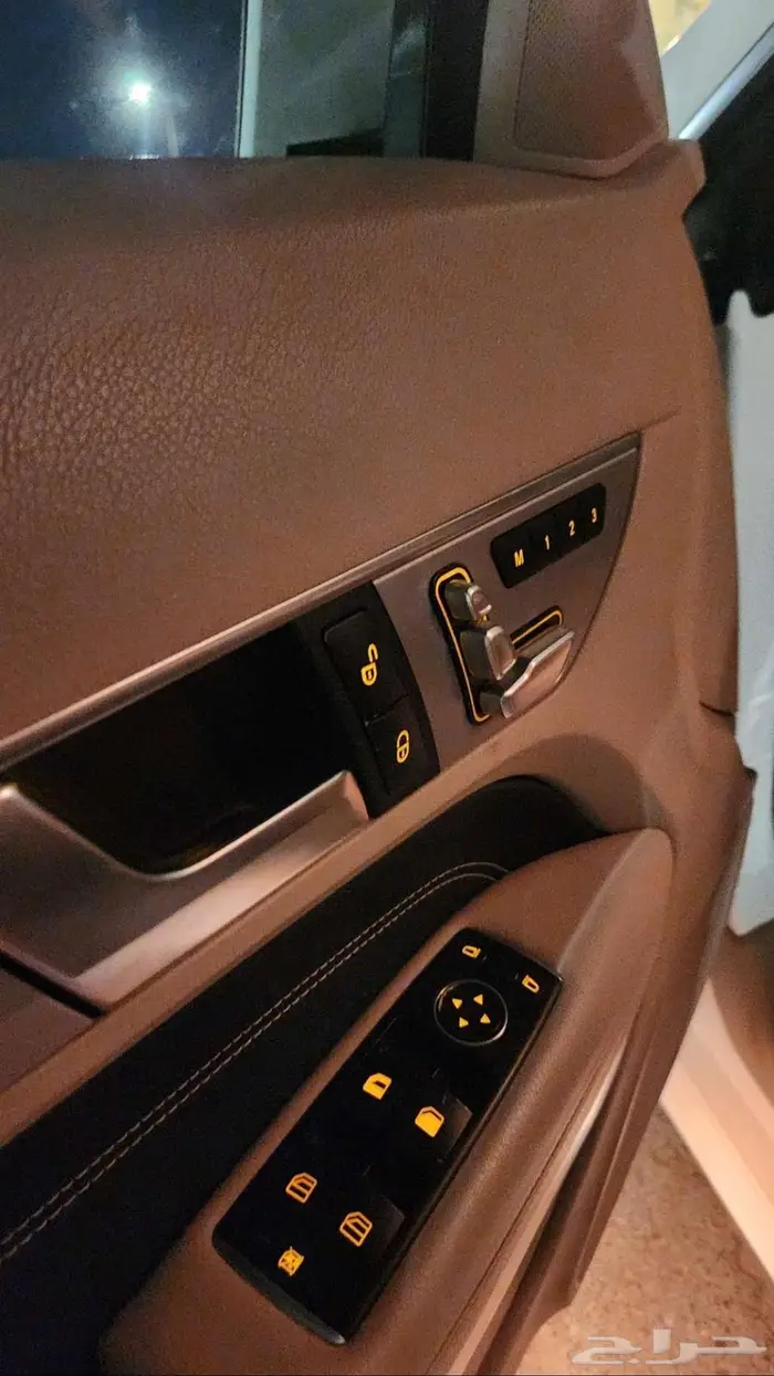 مرسيدس E200 كوبيه 2015  ممشى 74 الف فقط بحالة الوكالة 12