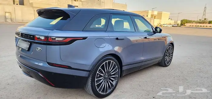 للبيع لاند روفر فيلار مديل 2021 فول كامل 4