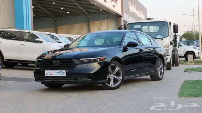 هوندا اكورد فل كامل موديل 2025 متوفر جميع الالوان كاش  اقساط 3