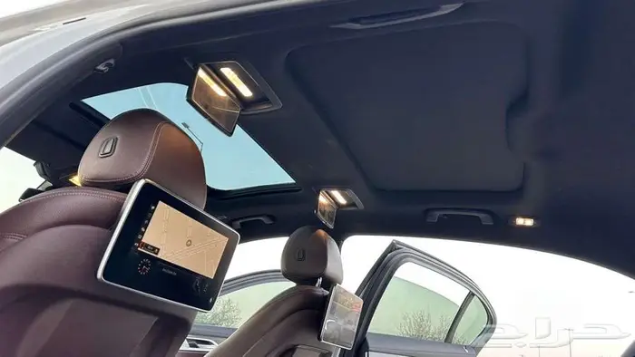 بي ام دبليو 2019 LI730 14