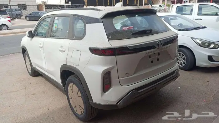 تويوتا اوربان كروز 2026 استاندر 2