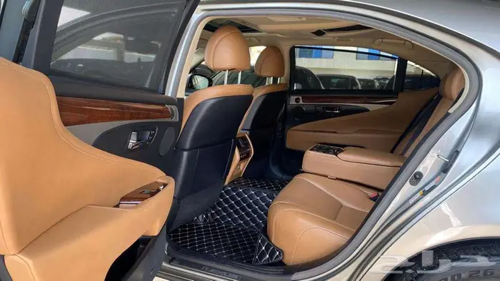 لكزس LS 460 2015 سعودي 20