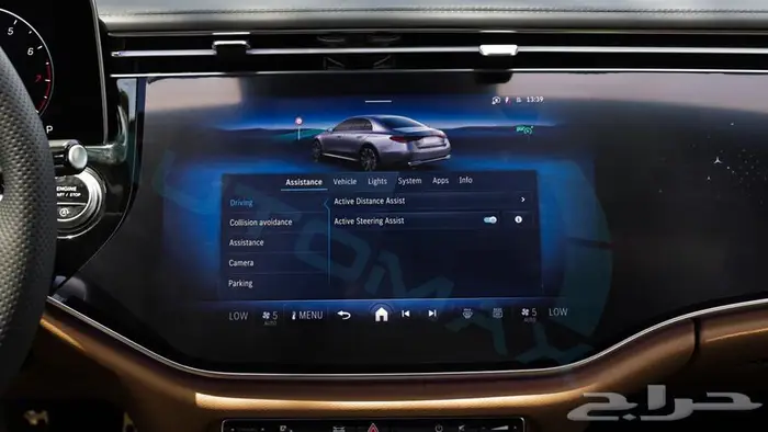 مرسيدس بنز E300 2025 خليجي اصفار مع ضمان الوكيل 24