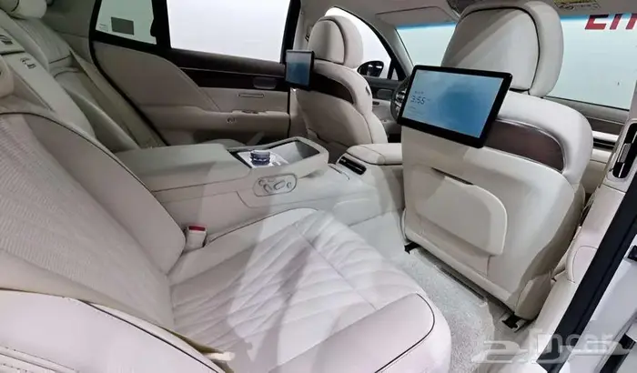 جنسس جي 90 GENESIS G90 2025 16