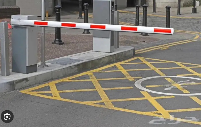 بوابات مواقف السيارات الأوتوماتيكية   أمان وتنظيم دخول وخروج 1