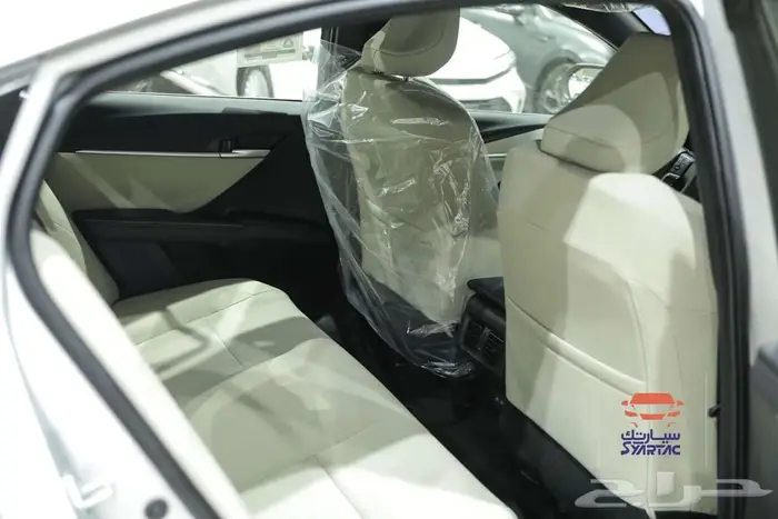 تويوتا كامري E بلس موديل 2025 18