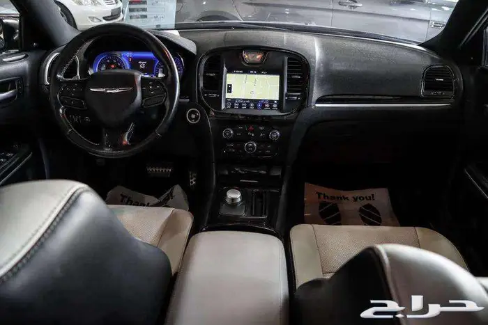 كرايزلر S 300 موديل 2020 4