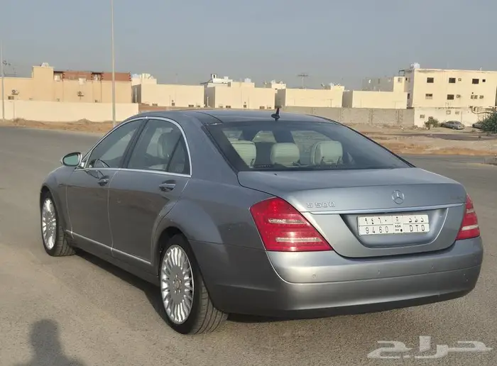 بنز 2006 الجفالي ممشى 187 الف بودي بلد 7