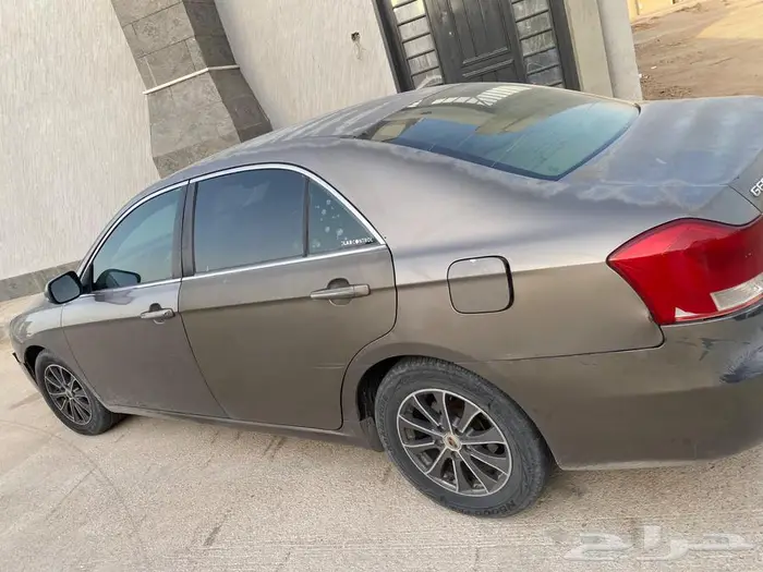 جيلي EC8 2015 7