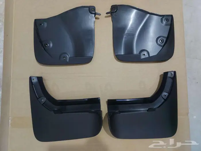 نسافات لكزس LX600 و جيب لاندكروزر 22-25 4