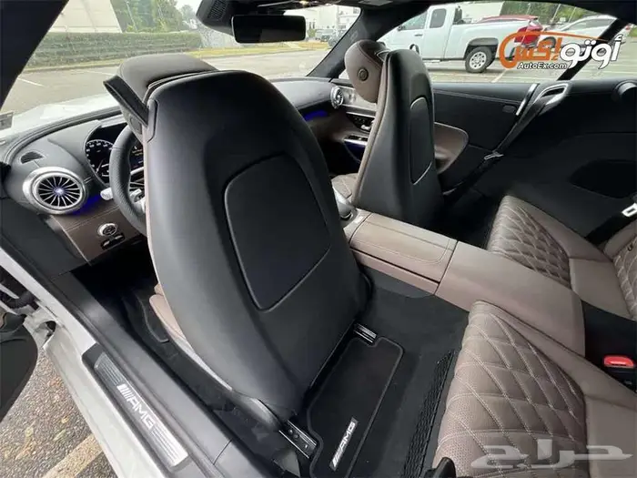 2023 مرسيدس SL 63 AMG 13