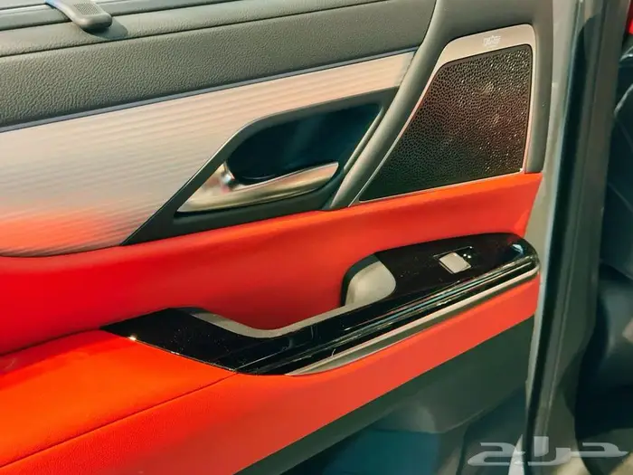 عروض لكزس LX600 F-sport فل كامل وارد الوكيل 2025 8