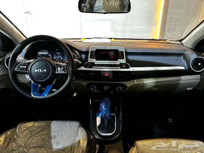 كيا سيراتو ستاندر 2024 16