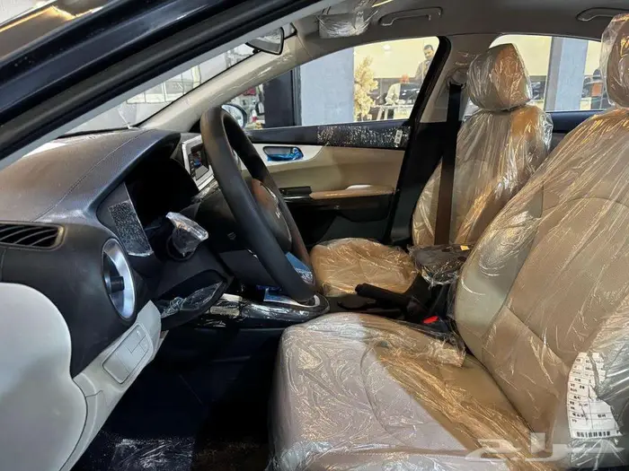 كيا سيراتو ستاندر 2024 9