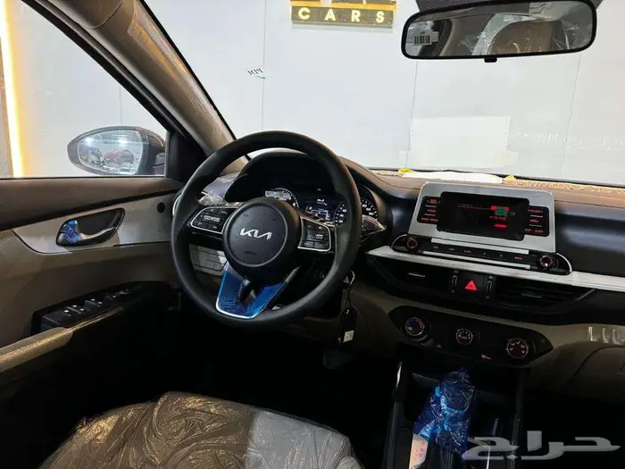 كيا سيراتو ستاندر 2024 21