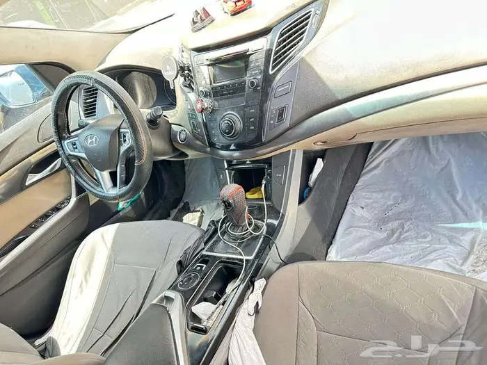 هيونداي i40 موديل 2014 2000cc فل كامل فتحة سقف بانوراما 14