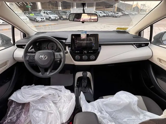 تويوتا كورولا XLI 2.0 مطور بنزين 2025 كاش وأقساط 7