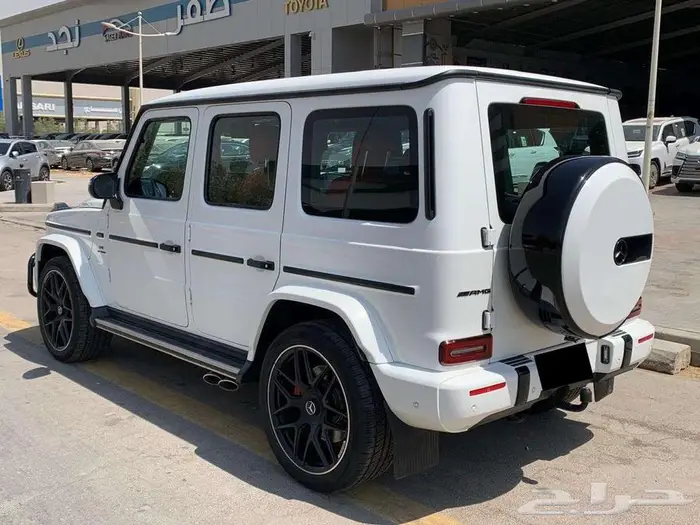 مرسيدس جي كلاس G63 موديل 2022 3