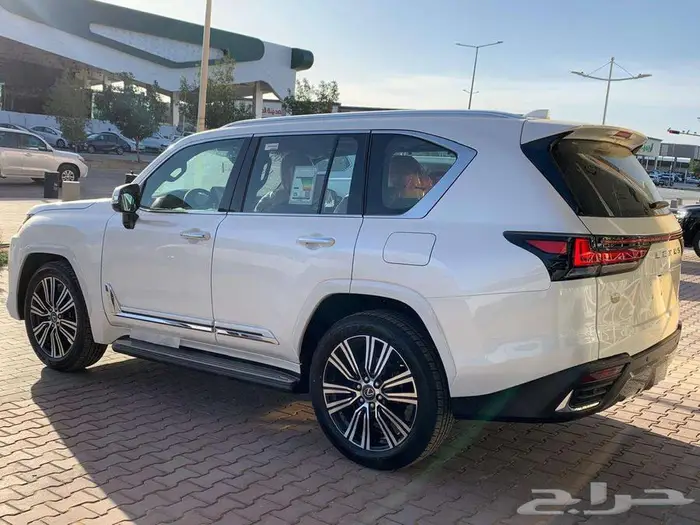 لكزس-LX600 BB -سعودي 2025 4