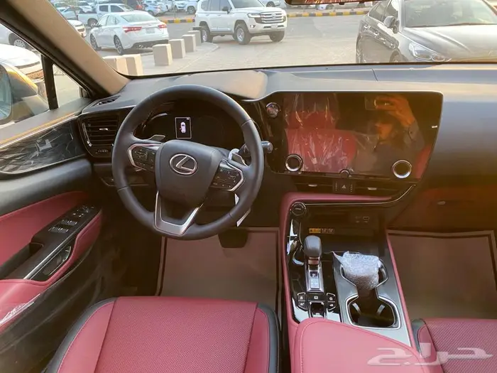 لكزس NX 350 نص فل بريمي موديل 2025 10