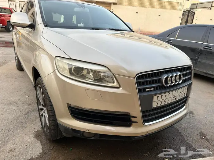 اودي Q7 0