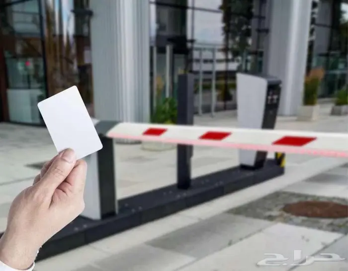 بوابات مواقف السيارات الأوتوماتيكية   أمان وتنظيم دخول وخروج 0