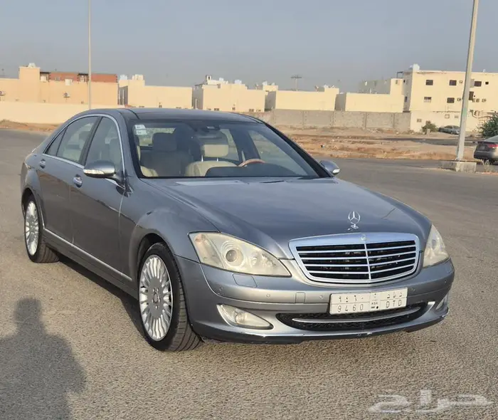 بنز 2006 الجفالي ممشى 187 الف بودي بلد 2