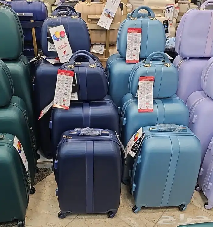 عرض لاطقم شنط السفر 9