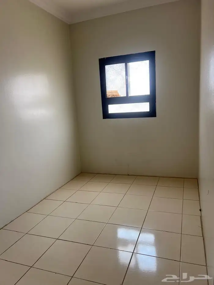 دور جاهز للإيجار بحي الحزم 8