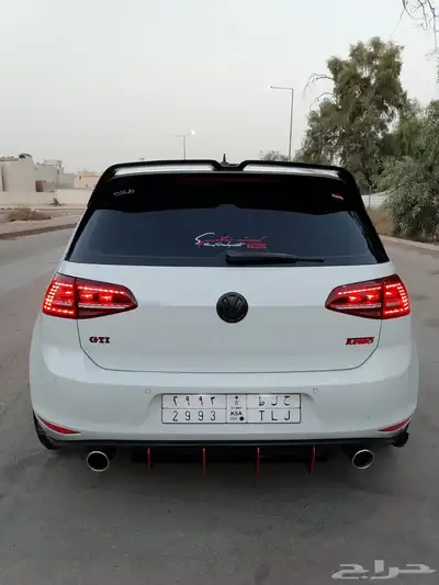 فولكس واجن جولف 2016 فل كامل نظيف GTI index