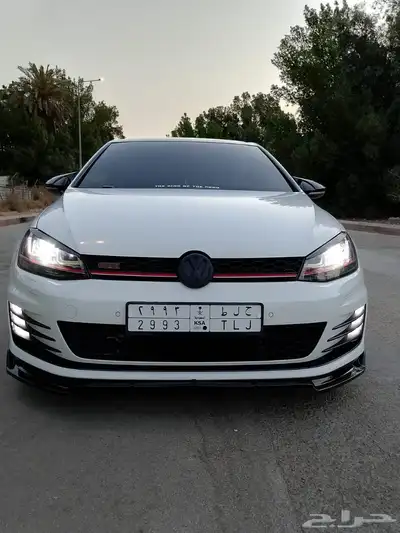 فولكس واجن جولف 2016 فل كامل نظيف GTI index