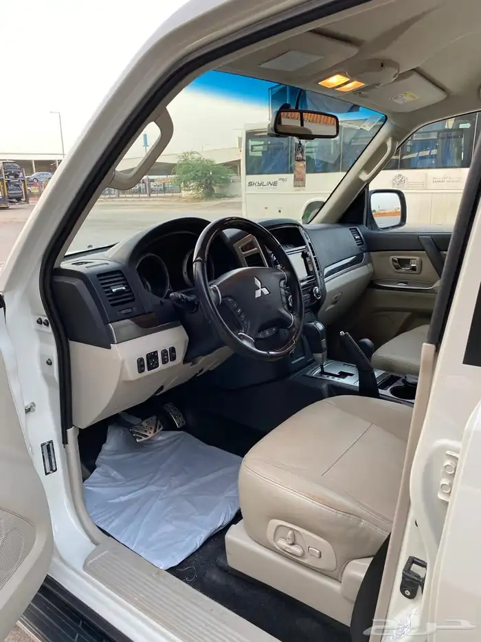 باجيرو 2020 فل كامل علامة ذهبية 6