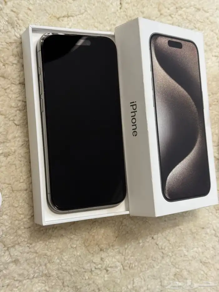 ايفون 15 برو   سماعة Air pods pro   كفر تيتانيوم من iphone 1