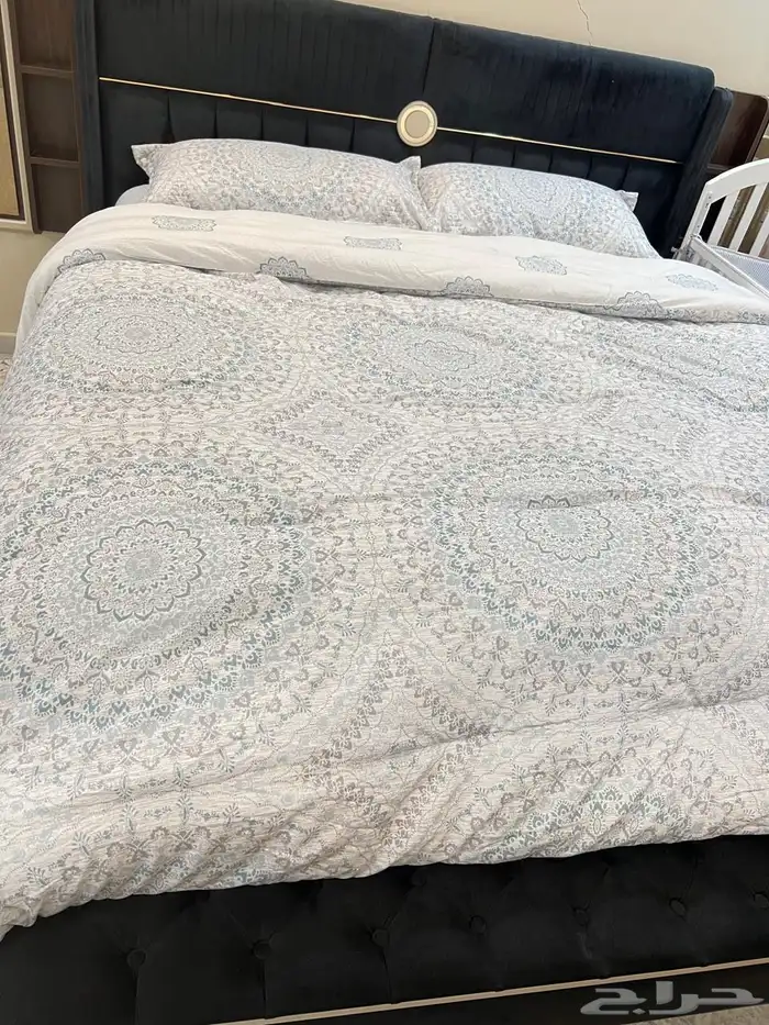 غرفة نوم شبه جديدة صناعه تركيه 5