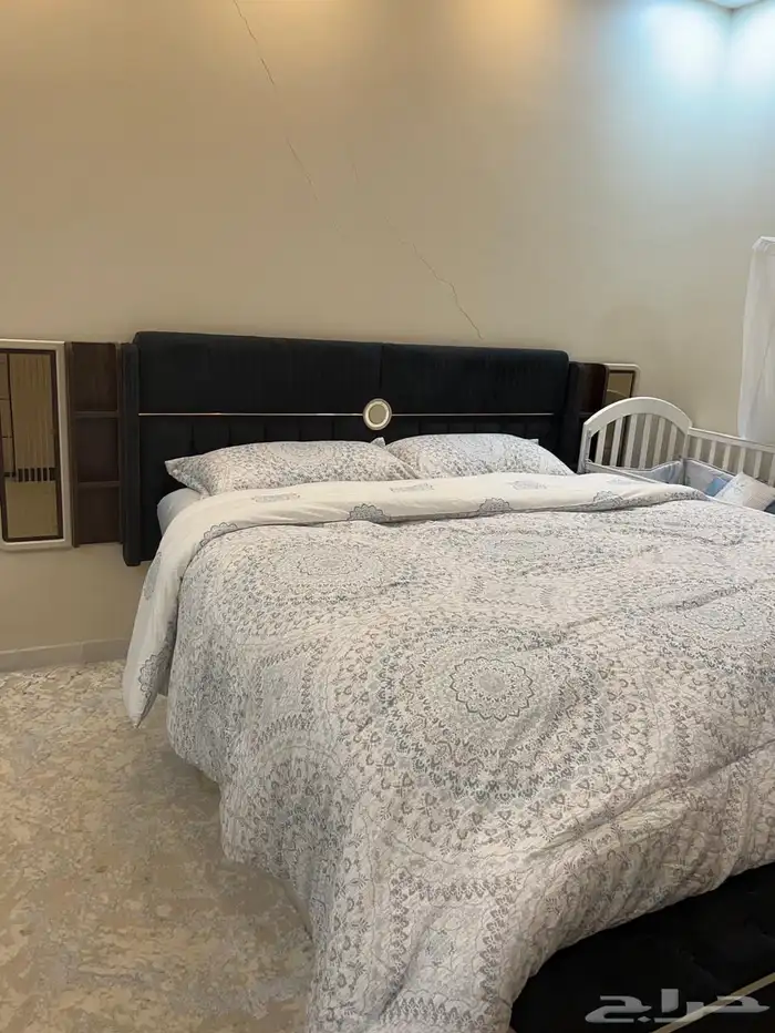 غرفة نوم شبه جديدة صناعه تركيه 6
