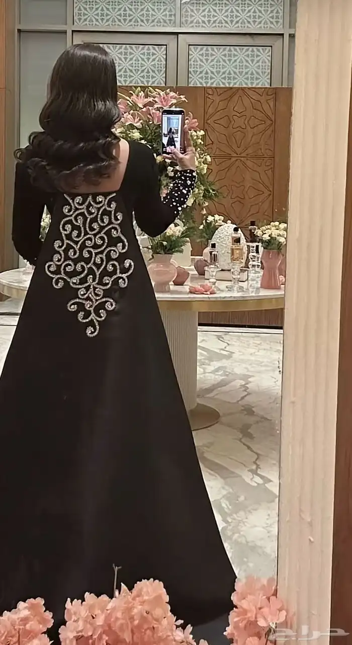 فستان سهرة  يناسب اخت العريس او العروسة 2