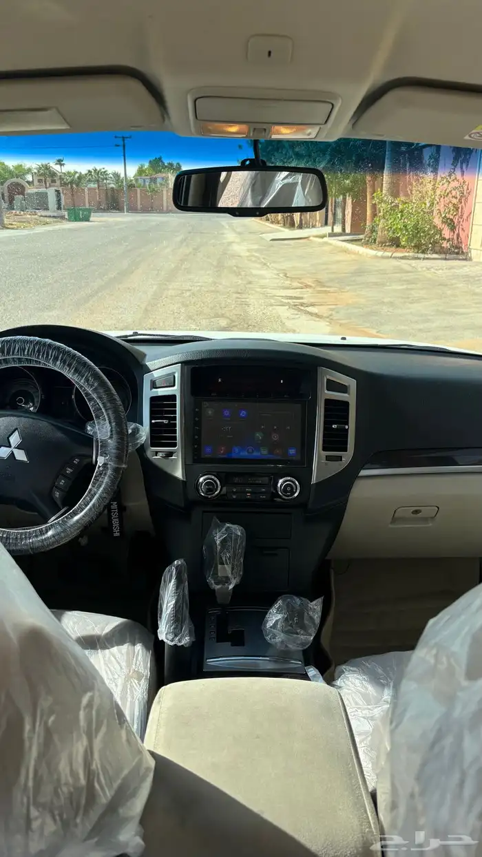 باجيرو 2015 مستعمل للبيع 6