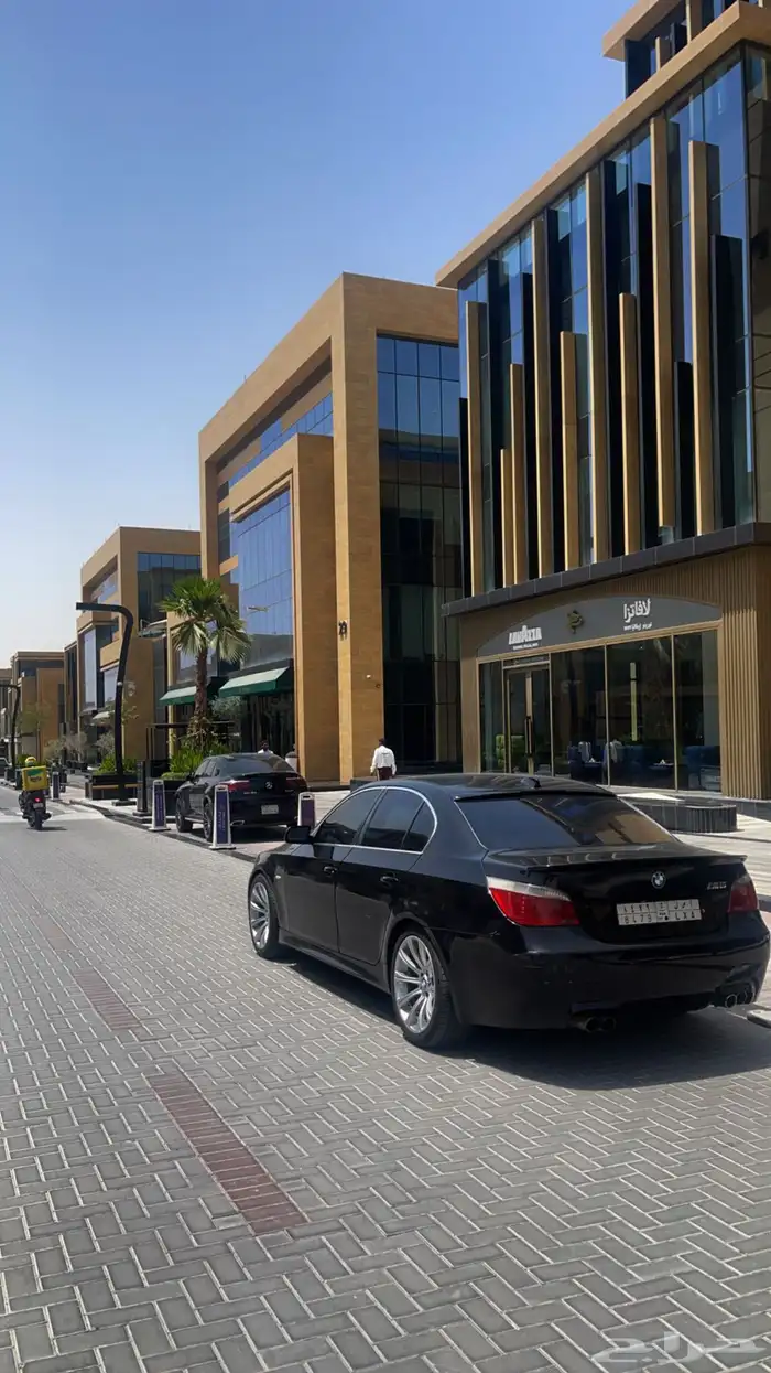 بي ام الفئة الخامسة جنوط M5 للبيع 1