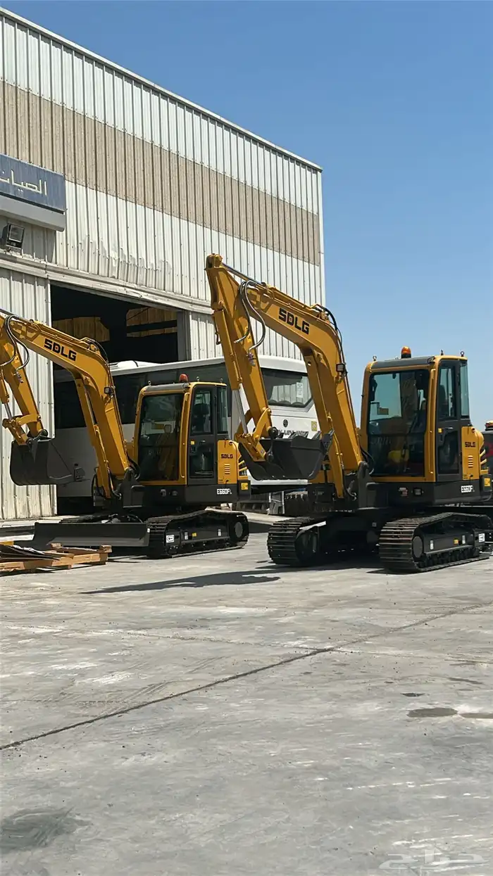 بوكلين صغير 6 طن للايجار 1