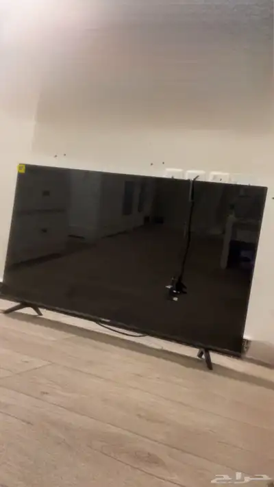 شاشه جديده وخاليه من اي خدوش ونظيفه 0