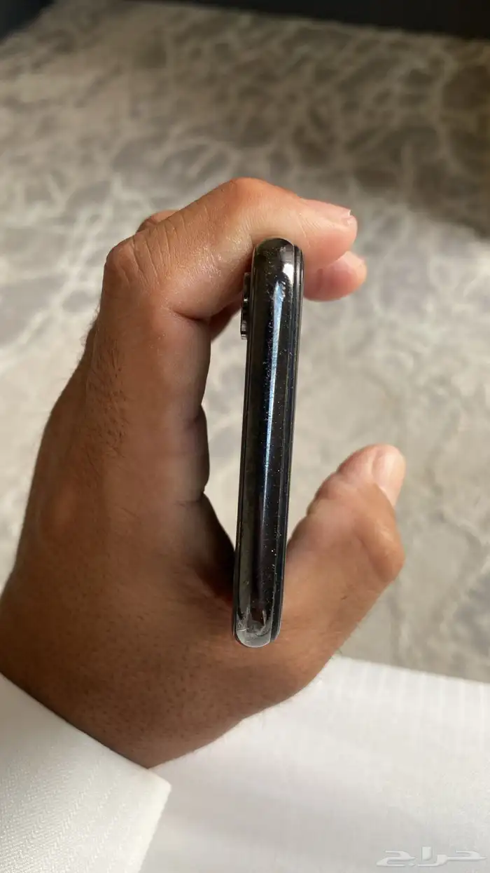 ايفون اكس العادي اسود 4