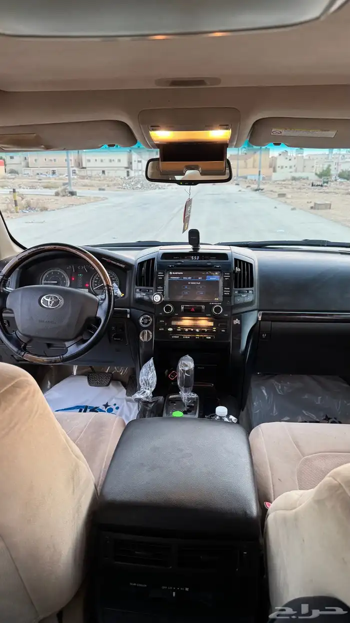 جيب لاندكروزر جي اكس ار 10