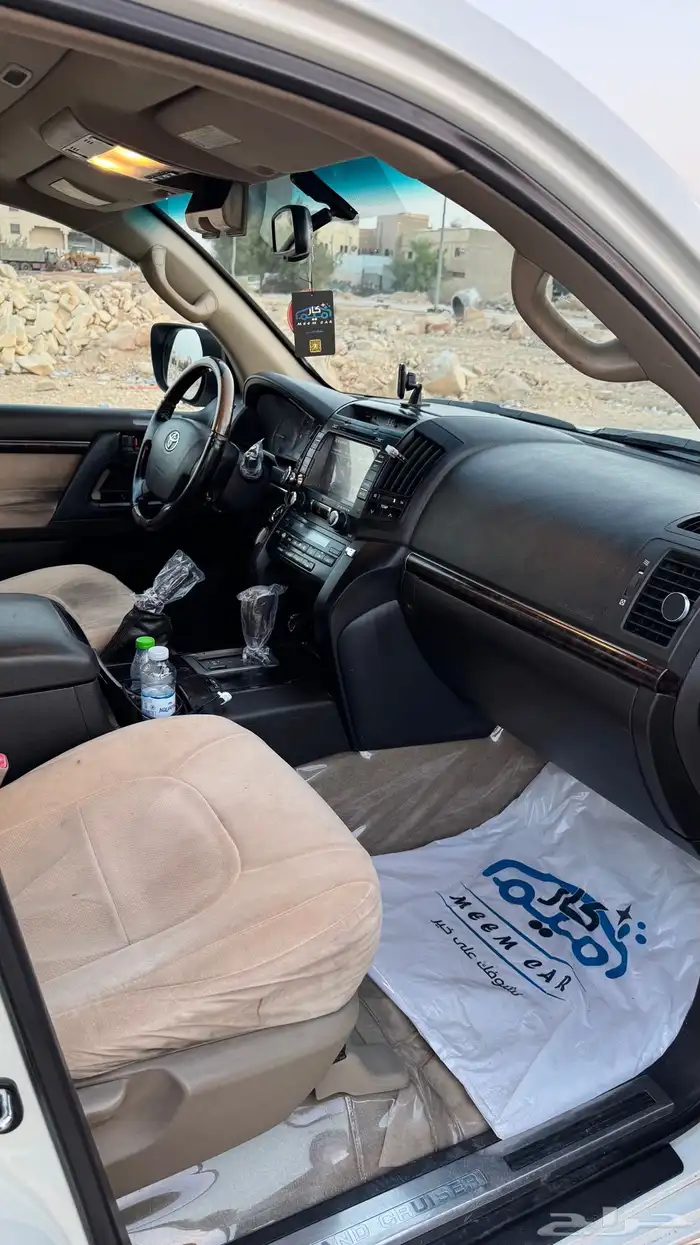 جيب لاندكروزر جي اكس ار 9