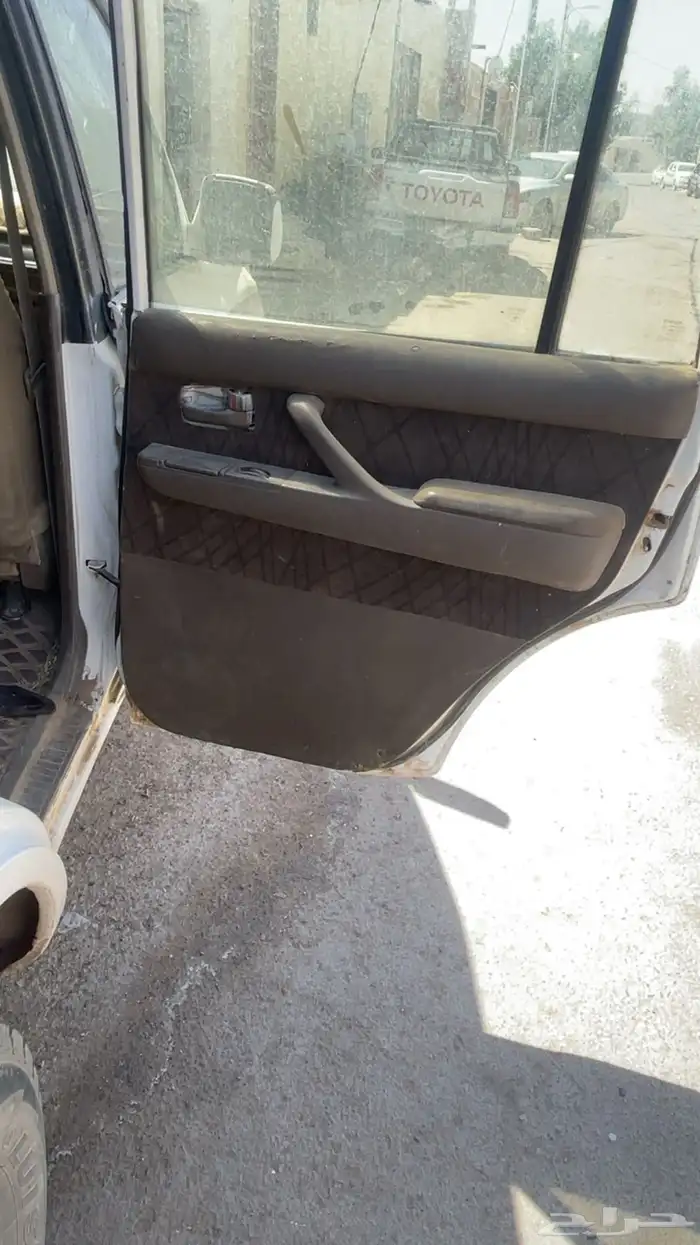 للبيع صالون قطع 4