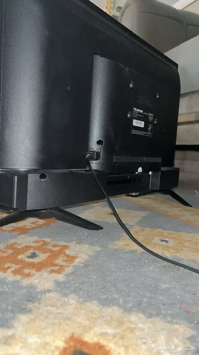 شاشه للبيع 24 بوصه عاديه ماهي قيمنق 1