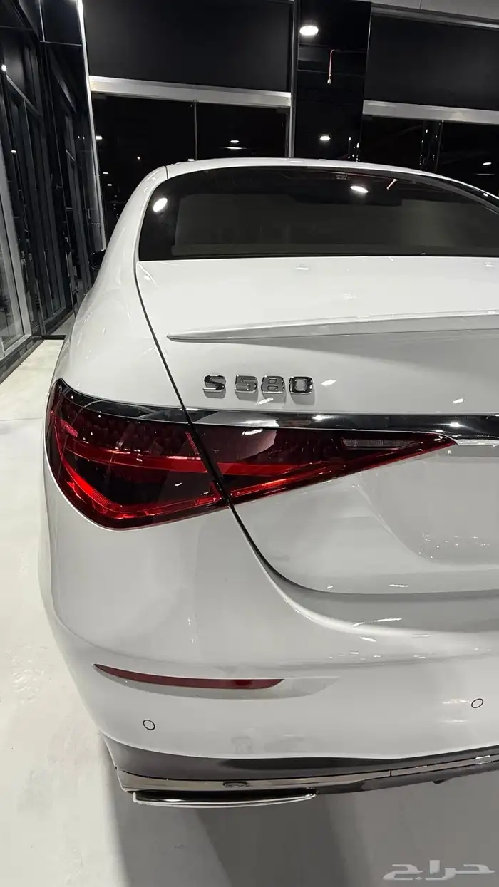 مرسيدس S580موديل 2025  في الامارات 3
